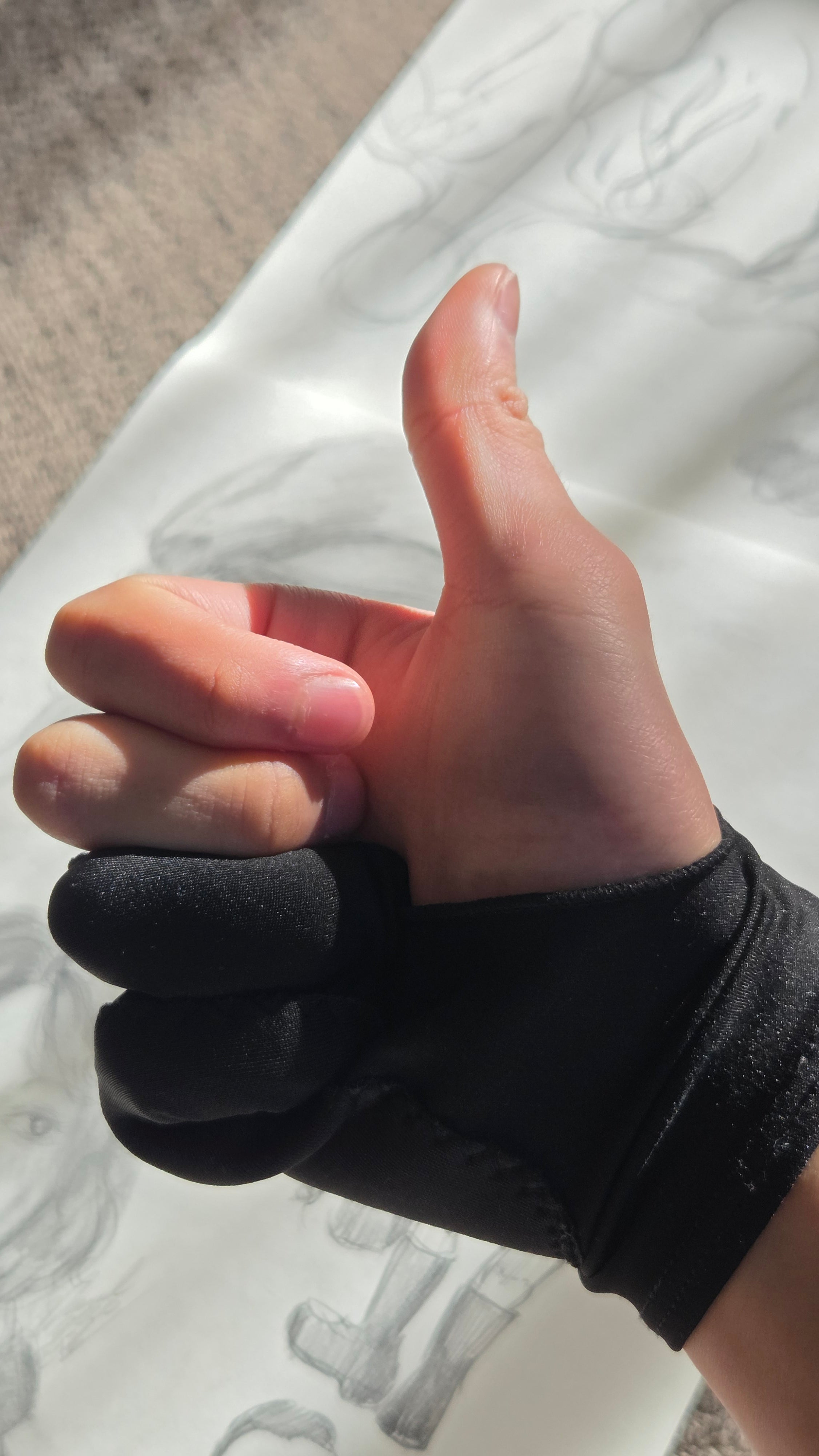 Vervia Anti-Touch Drawing Gloves