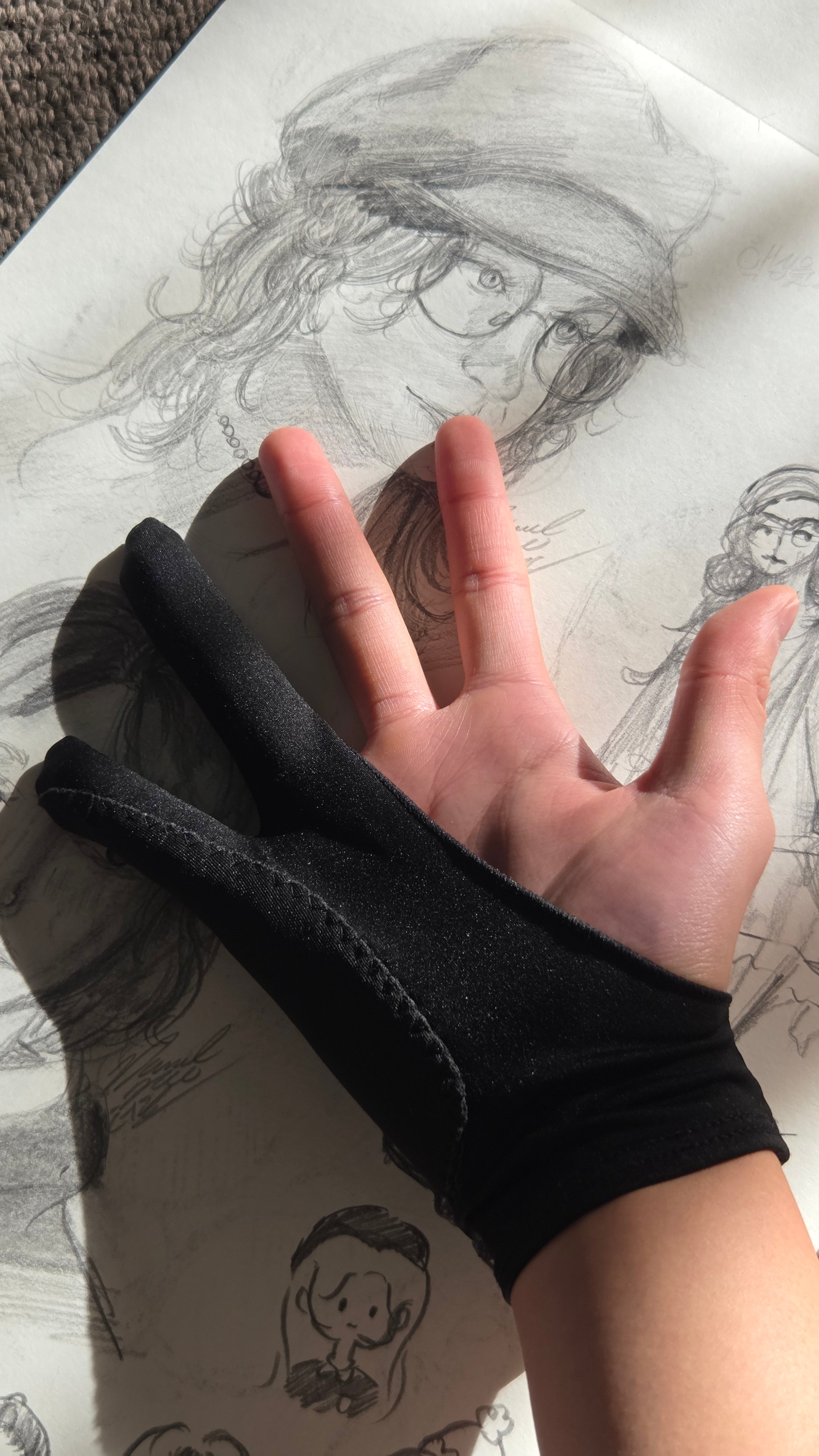 Vervia Anti-Touch Drawing Gloves